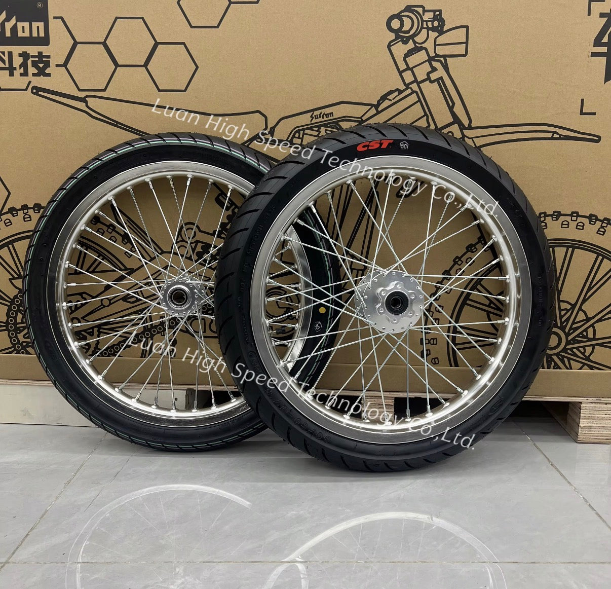 Customizable supermotos lbx