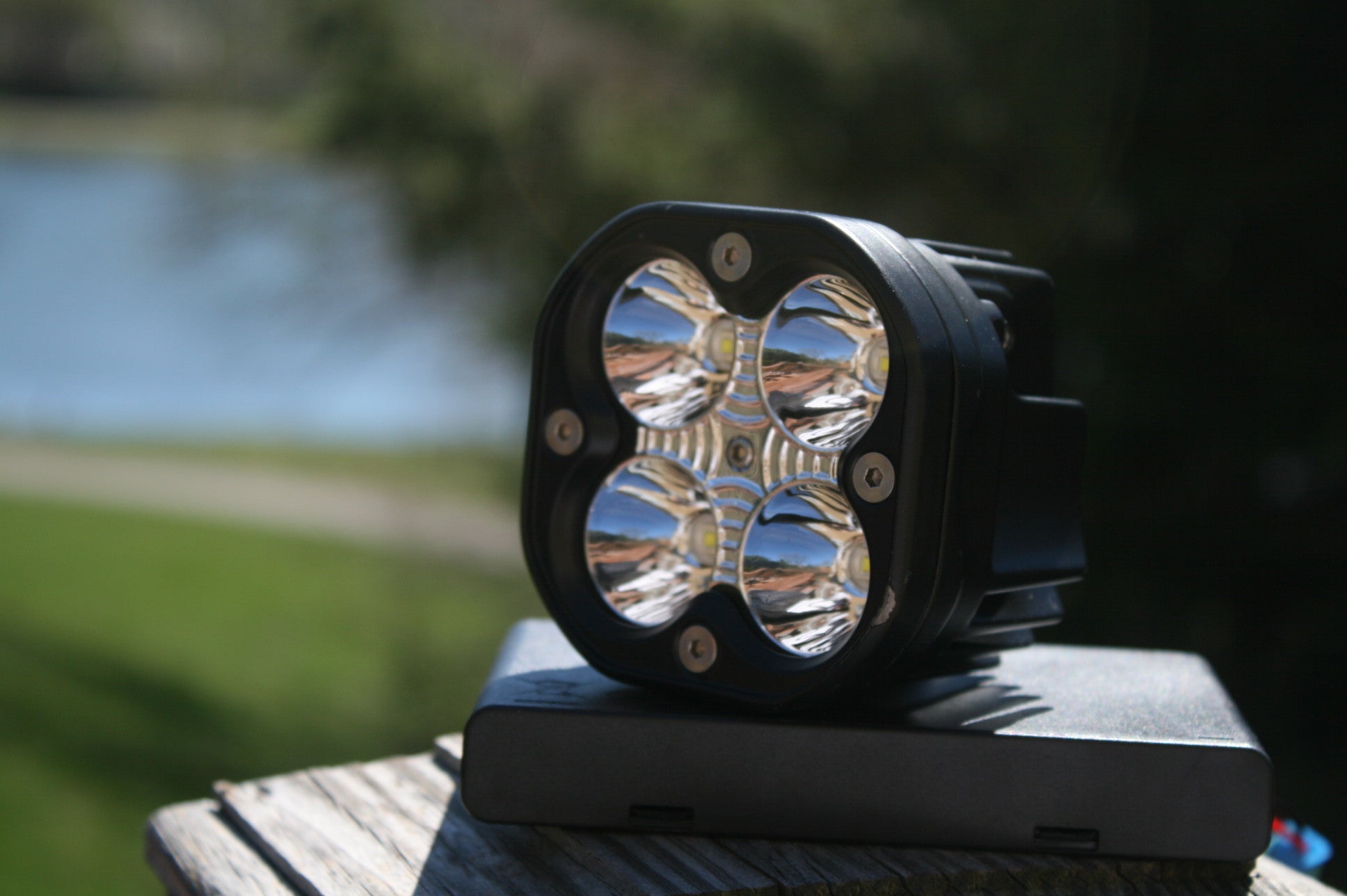 Baja head light/rock light (sqaudron)